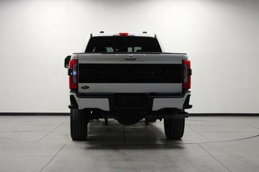 2025 Ford F-250 Platinum