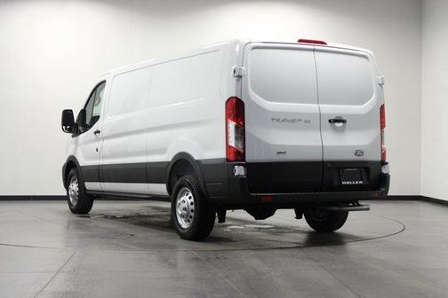 2025 Ford Transit-150