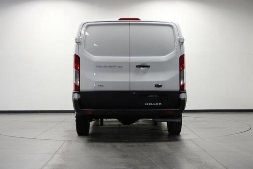 2025 Ford Transit-150
