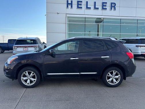 2011 Nissan Rogue SV