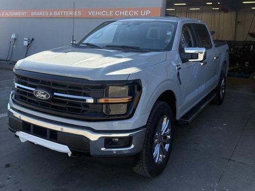 Avalanche 2026 Ford F-150 XLT