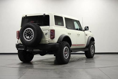 Wimbledon White 2026 Ford Bronco Outer Banks