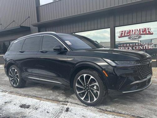 2024 Lincoln Nautilus Black Label