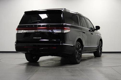 Black Metallic 2024 Lincoln Navigator L Reserve