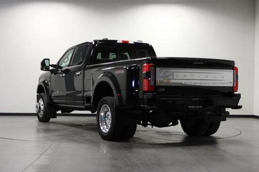 2024 Ford F-450 Platinum