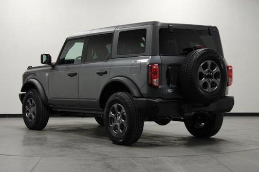 Carbonized Gray Metallic 2026 Ford Bronco Big Bend