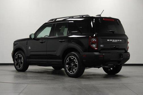 Shadow Black 2026 Ford Bronco Sport Outer Banks