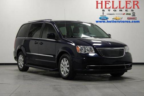 2012 Chrysler Town & Country Touring