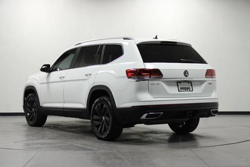 Pure White 2021 Volkswagen Atlas 3.6L SEL