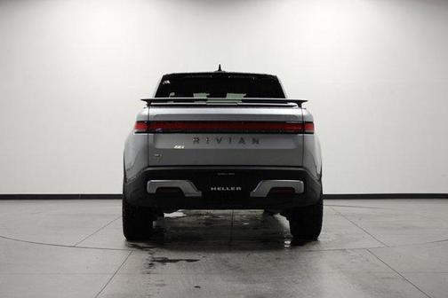 2022 Rivian R1T Adventure Package