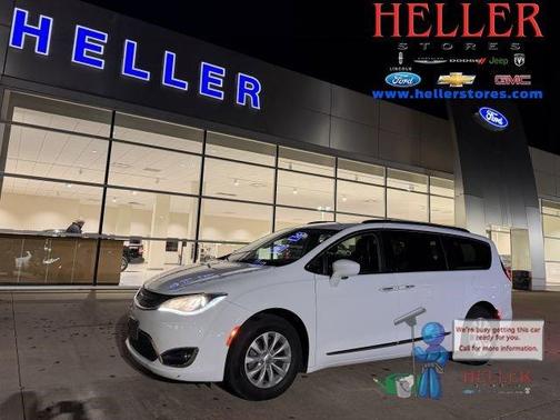 2019 Chrysler Pacifica Touring-L