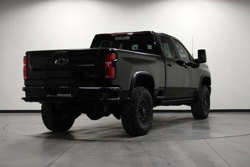 2025 Chevrolet Silverado 2500 ZR2