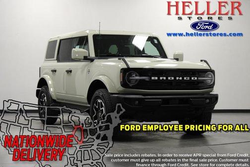 Desert Sand 2026 Ford Bronco Outer Banks