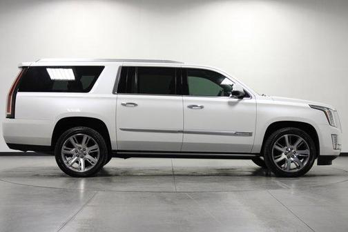 2016 Cadillac Escalade ESV Premium