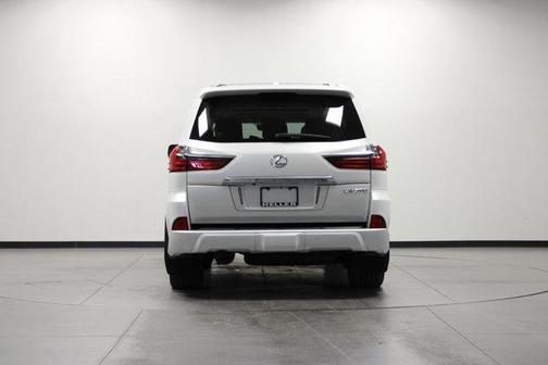 2019 Lexus LX 570 570