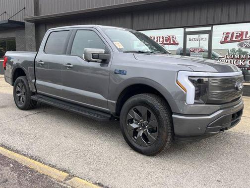 2024 Ford F-150 Lightning LARIAT