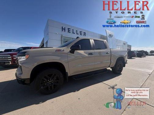 Sand Dune Metallic 2022 Chevrolet Silverado 1500 LT Trail Boss
