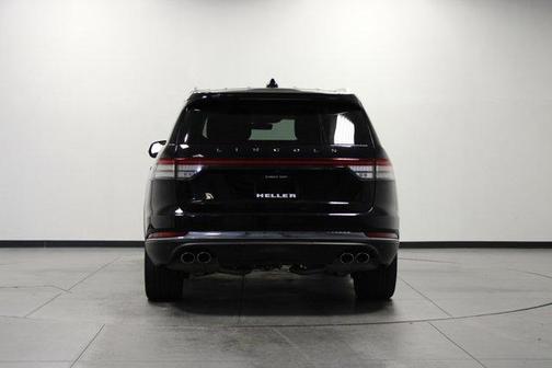 Infinite Black Metallic 2025 Lincoln Aviator Reserve AWD