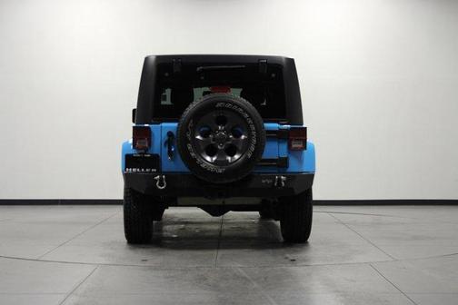 Chief Clearcoat 2017 Jeep Wrangler Unlimited Sport