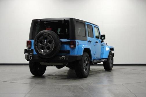 Chief Clearcoat 2017 Jeep Wrangler Unlimited Sport