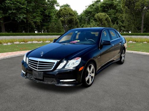 BLACK 2012 Mercedes-Benz E-Class 4MATIC