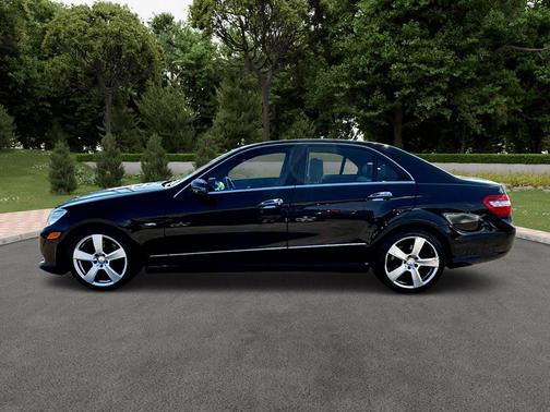 2012 Mercedes-Benz E-Class 4MATIC