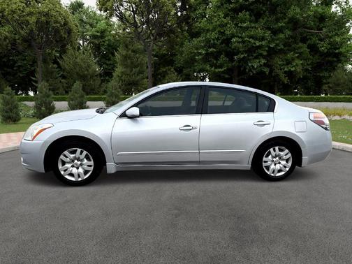 2012 Nissan Altima 2.5 S