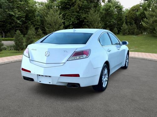 White Diamond Pearl 2010 Acura TL 3.5