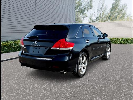 Black 2010 Toyota Venza Base
