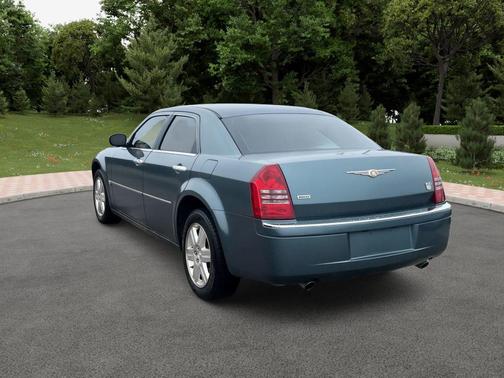 Satin Jade Pearlcoat 2006 Chrysler 300C Base