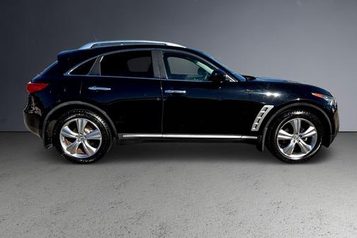 2009 INFINITI FX35 Base