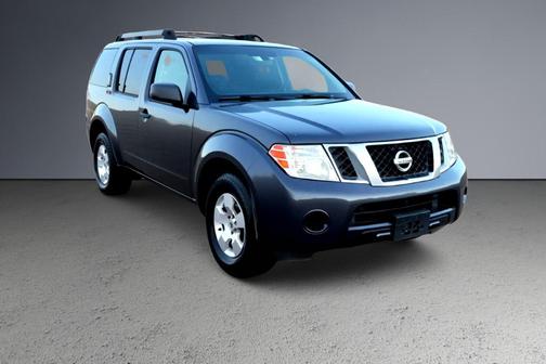 2010 Nissan Pathfinder S FE+