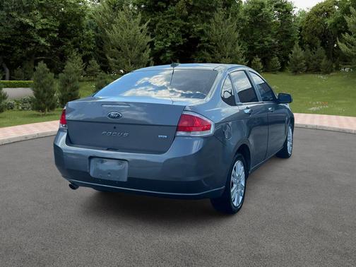 2010 Ford Focus SEL