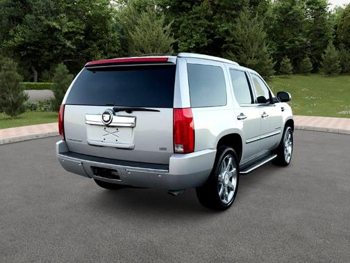 2007 Cadillac Escalade Base