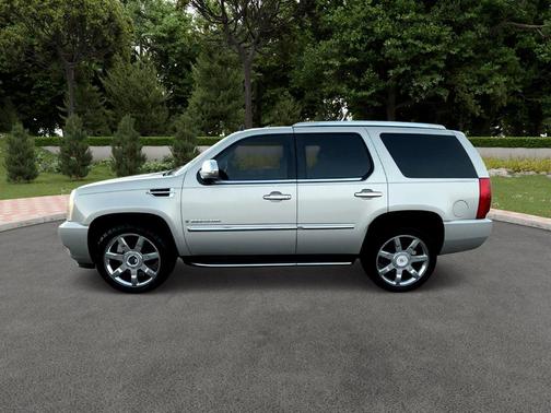 2007 Cadillac Escalade Base