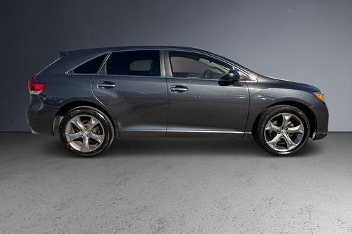 2010 Toyota Venza Base