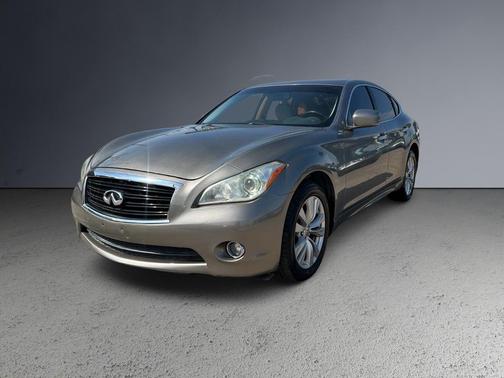 2011 INFINITI M37x Base