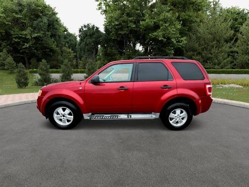 Sangria Red Metallic 2010 Ford Escape XLT