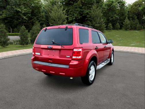 Sangria Red Metallic 2010 Ford Escape XLT