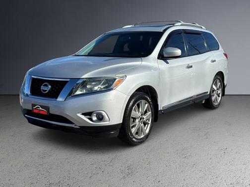 2013 Nissan Pathfinder Platinum