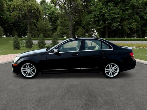 2013 Mercedes-Benz C-Class C 300 4MATIC Sport