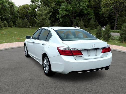 White Orchid Pearl 2013 Honda Accord EX