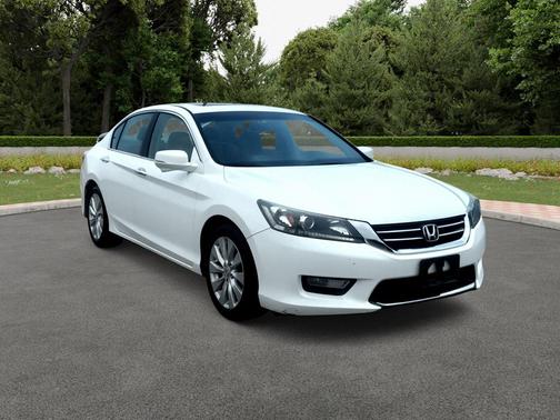 White Orchid Pearl 2013 Honda Accord EX Sedan