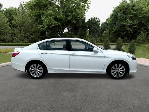 White Orchid Pearl 2013 Honda Accord EX