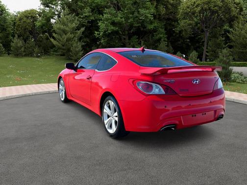 2010 Hyundai Genesis Coupe 3.8 Grand Touring