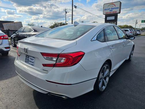 2018 Honda Accord Touring