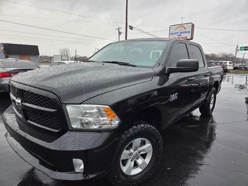 2017 RAM 1500 Express
