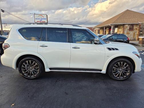 2017 INFINITI QX80 Limited