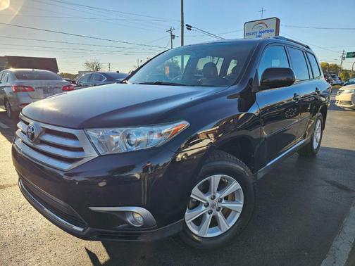 2013 Toyota Highlander SE