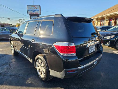2013 Toyota Highlander SE